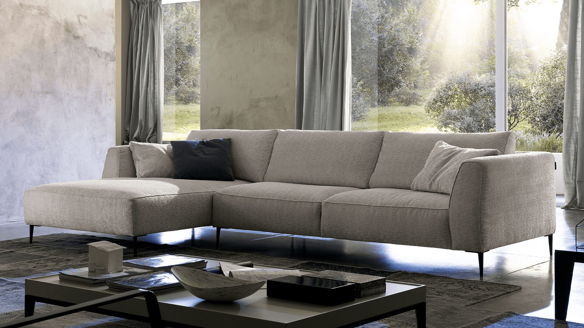 Come prendersi cura del proprio divano in tessuto? – Chateau d'Ax
